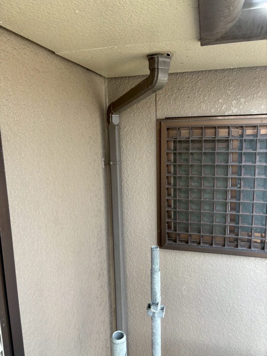 筑紫野市_N様_施工前_雨樋外壁