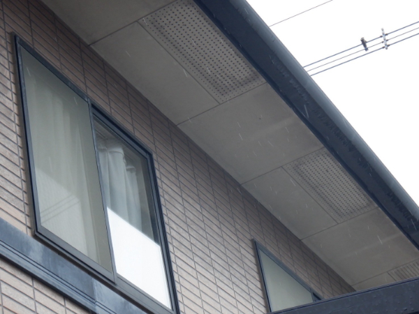 久留米市S様_施工前軒天