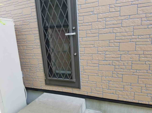 久留米市Y様邸_レンガ外壁塗装_施工後2