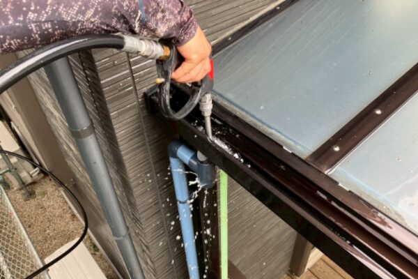 福岡県朝倉市U様①|高圧洗浄・シーリング_雨樋洗浄