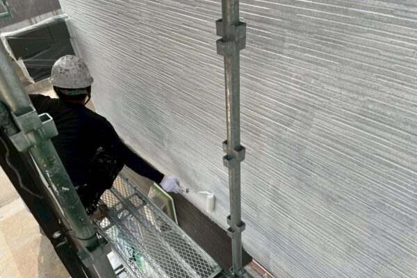 福岡県朝倉市U様②|外壁塗装_下塗り2