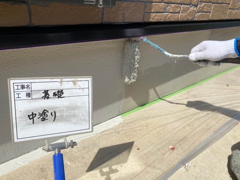 アイキャッチ_久留米市Y様邸_基礎中塗り