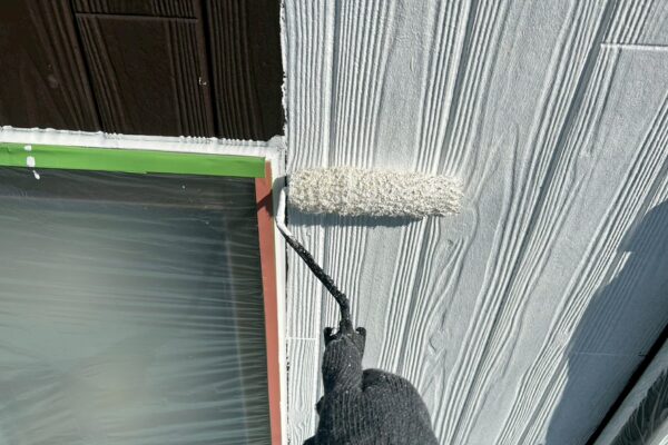 福岡県三井郡N様|外壁・屋根塗装②_下塗り外壁