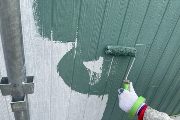 福岡県三井郡N様|外壁・屋根塗装②_中塗り外壁