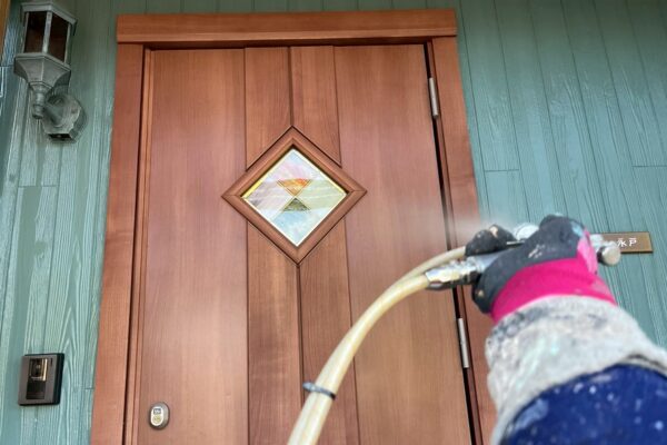 福岡県三井郡N様|外壁・屋根塗装③_光触媒玄関2